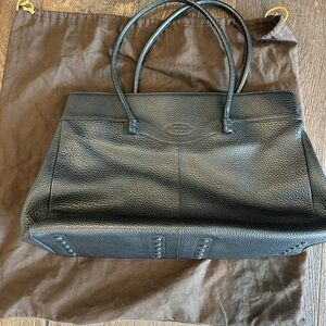 Tod's Black Textured Leather Shoulder Bag
